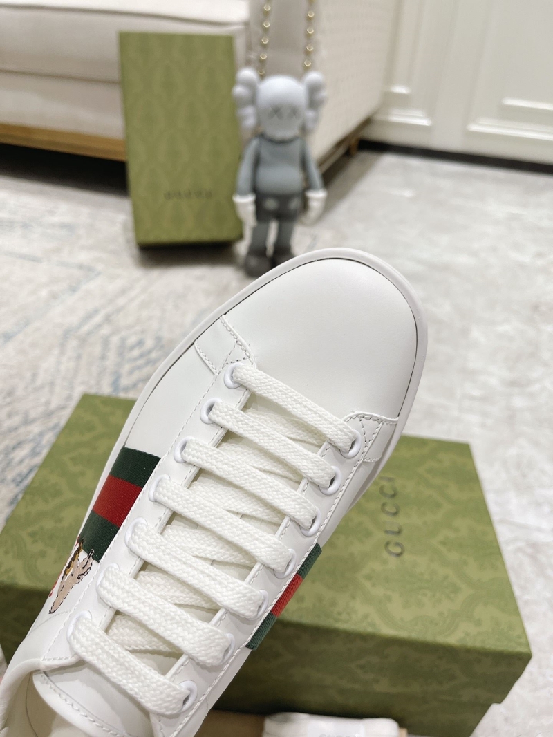 Gucci Sneakers